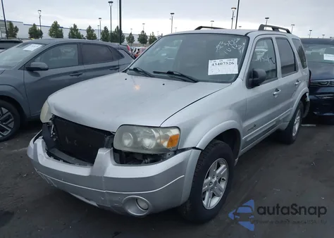 2007 Ford Escape Hybrid из США, поврежденный, VIN 1FMCU49H07KC08231